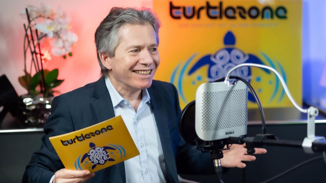 oliver-schwartz-turtlezone-studio-37